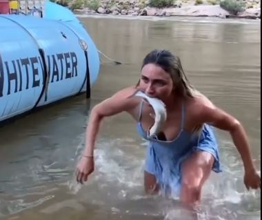 Sealing the Deal: Watch an Adventurous Woman Catch Fish with Her Unique Technique!