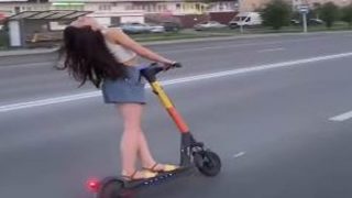 Cool Moves Gone Wrong: Scooter Zigzag Adventure!