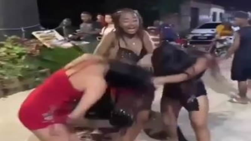 Brazilian Girls Fight Outside of Arena Serejo