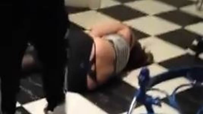 Girl Gets Kicked in her Vagina During Fight at a Rich House Party