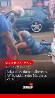 Ecuador Girls Fight in Jeans