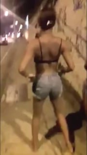 Blonde Fights Black Girl By Grafitti Wall Video