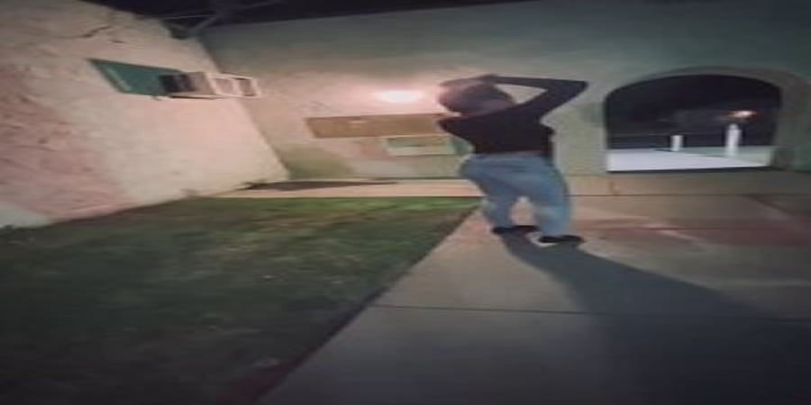 Girl in Jeans Beats Up Girl Yoga Pants at Night