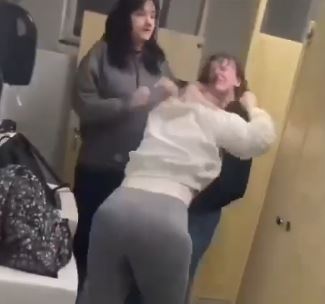 School Bathroom Girls Fight – Blonde with Tight Gray Pants vs Brunette