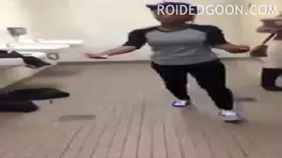 Rapid Fire Black Girls Fight in the Bathroom