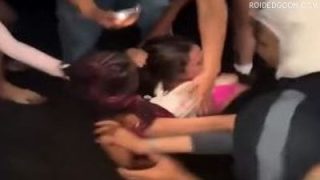 IG Live College Girl Bikini Beach Catfight